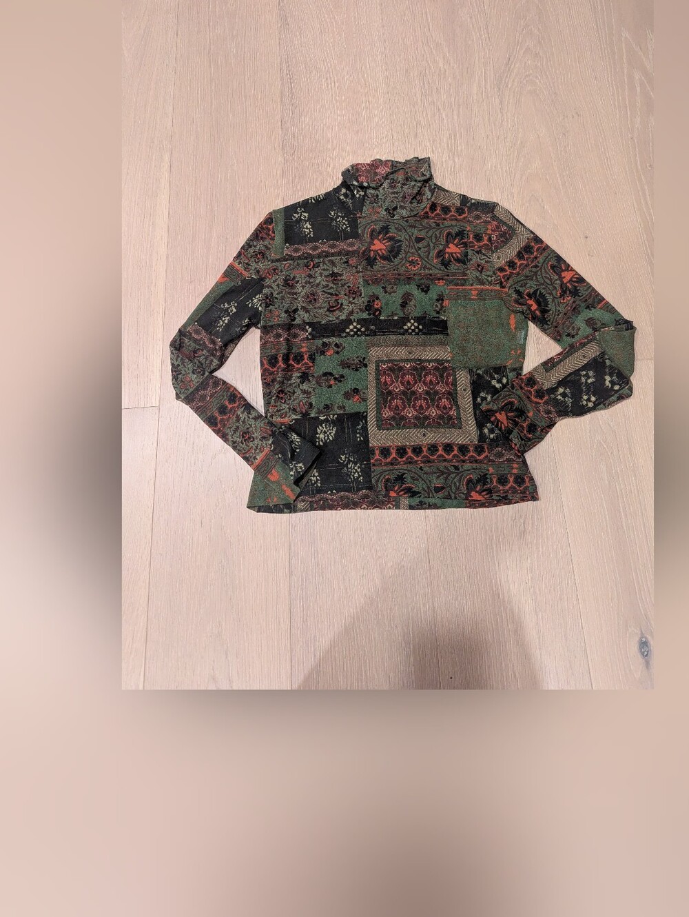 Y2K - Gilmore Girls Core -Green Patchwork Sheer Long-Sleeve Top